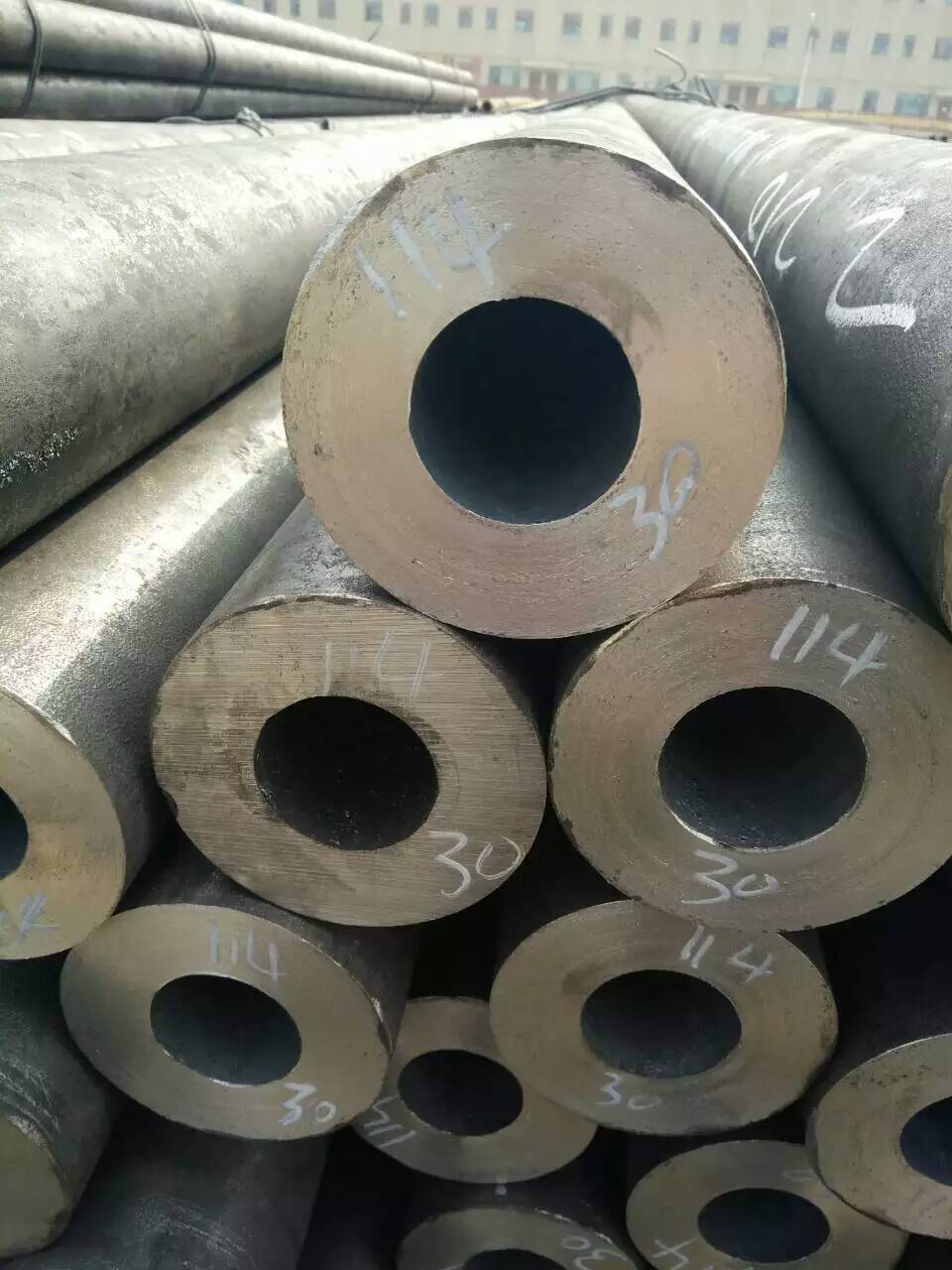 16Mn無(wú)縫鋼管